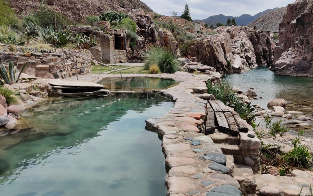 Hot spring in Mendosa